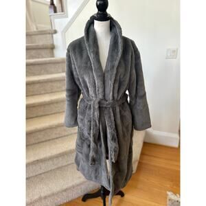 Minky Couture Grey Faux Fur Plush Knee Length Robe XS